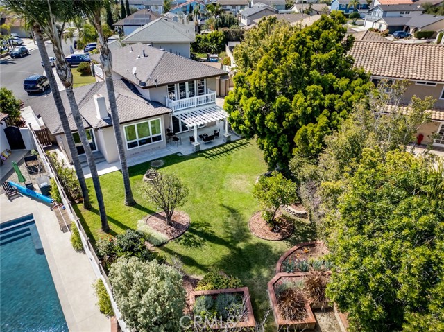 Detail Gallery Image 48 of 65 For 6561 Sabbicas Cir, Huntington Beach,  CA 92647 - 4 Beds | 3 Baths