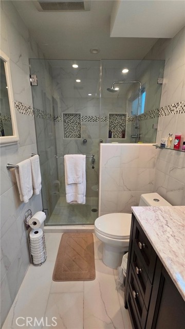 787 Terrace 49, Los Angeles CA: https://media.crmls.org/medias/5c6263cf-06c3-4d54-87a9-726c1f2d5523.jpg