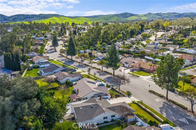 Detail Gallery Image 45 of 50 For 15335 Rolling Ridge Dr, Chino Hills,  CA 91709 - 4 Beds | 2 Baths