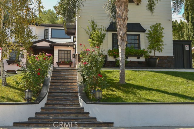 Detail Gallery Image 38 of 45 For 5235 San Feliciano Dr, Woodland Hills,  CA 91364 - 5 Beds | 4 Baths