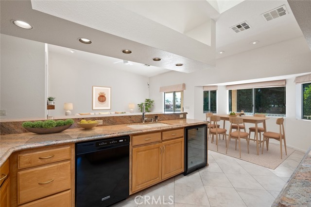 Detail Gallery Image 14 of 59 For 9331 Brookline Ave, Desert Hot Springs,  CA 92240 - 3 Beds | 2/1 Baths