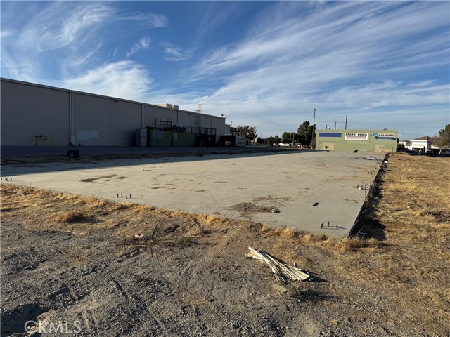 43525 Gadsden Avenue, Lancaster, California 93534, ,Land,For Sale,43525 Gadsden Avenue,CRIN24224994