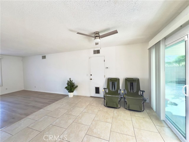 Detail Gallery Image 7 of 28 For 1521 W Westmont, Hemet,  CA 92543 - 2 Beds | 2 Baths