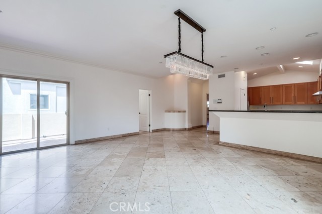 512 N Juanita Avenue, Redondo Beach CA: https://media.crmls.org/medias/5c661b2b-a998-4fc4-9d5f-9a8cd53f1684.jpg