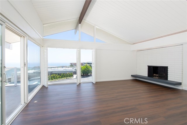 409 Monarch Bay Drive, Dana Point CA: https://media.crmls.org/medias/5c66a78c-d209-43bf-a2c1-05f88eb44670.jpg