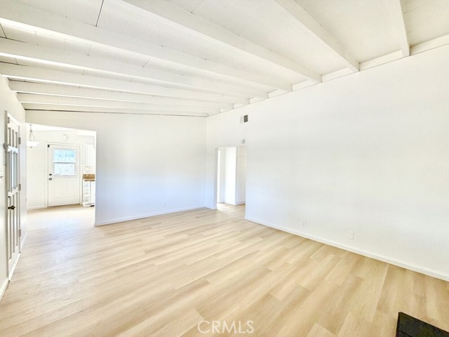 Detail Gallery Image 4 of 30 For 15345 Patricia, Moreno Valley,  CA 92551 - 3 Beds | 2 Baths