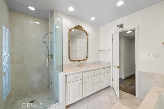 17 Pony Lane, Rolling Hills Estates, California 90274, 4 Bedrooms Bedrooms, ,3 BathroomsBathrooms,Residential,Sold,Pony,PV22150170