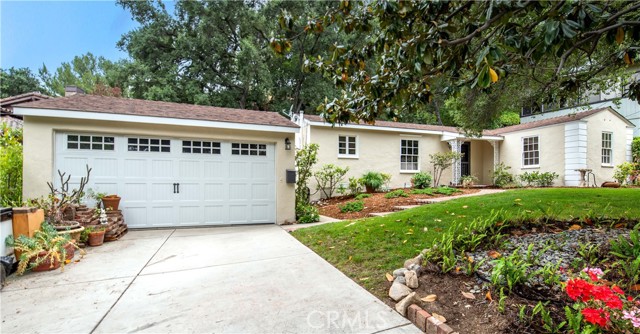 1368 Opechee Way photo 3