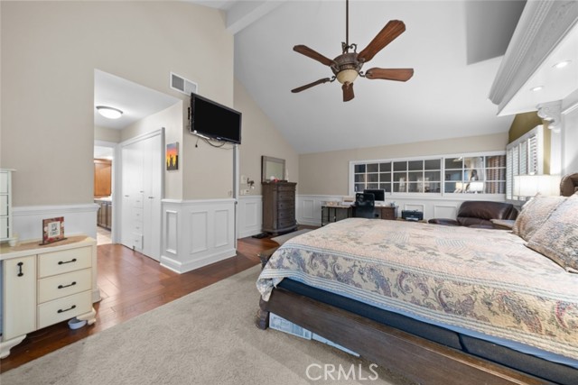 Detail Gallery Image 43 of 47 For 11101 Eton Ave, Chatsworth,  CA 91311 - 4 Beds | 3 Baths