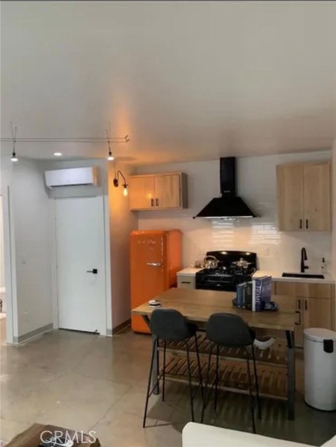 Detail Gallery Image 33 of 38 For 24131 Kittridge, West Hills,  CA 91307 - 5 Beds | 3 Baths