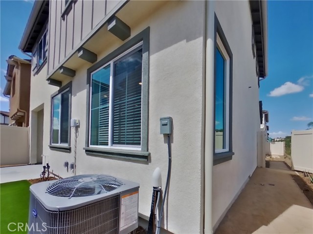 31714 Luther Drive, Menifee CA: https://media.crmls.org/medias/5c6a0fb0-cba7-481f-9945-772f57ba53a1.jpg