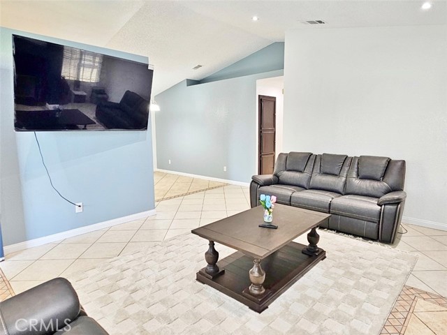 29650 Saint Andrews Court, Murrieta CA: https://media.crmls.org/medias/5c6b4bbd-60df-4e1f-9fbb-9201f645a80f.jpg