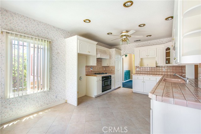 4520 Graywood Avenue, Long Beach CA: https://media.crmls.org/medias/5c6bc0ad-995a-4029-bc0e-e2cfd0a9fc08.jpg