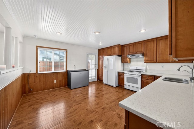 Detail Gallery Image 15 of 45 For 7961 La Corona Way, Buena Park,  CA 90620 - 3 Beds | 2 Baths