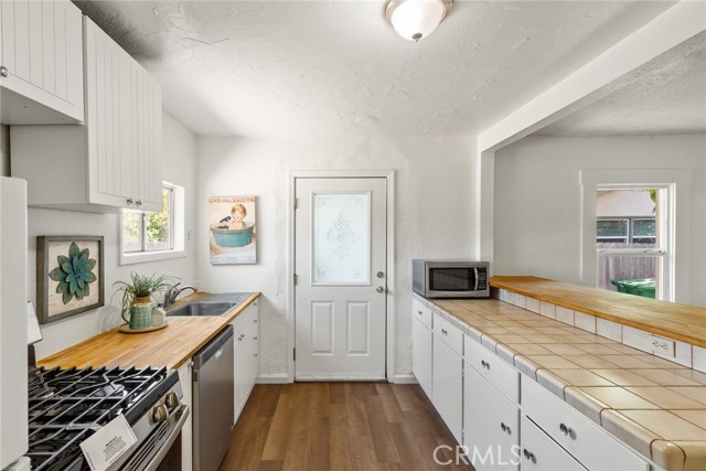 1135 Oakdale Street, Chico CA: https://media.crmls.org/medias/5c6bd7a3-52c6-44ef-9ed1-4b23df9d247f.jpg