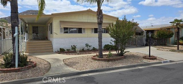 Detail Gallery Image 4 of 34 For 30949 Palmetto Palm Ave, Homeland,  CA 92548 - 2 Beds | 2 Baths