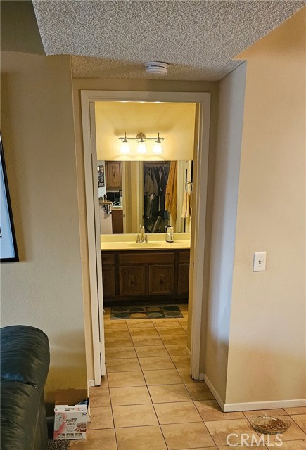 Detail Gallery Image 7 of 13 For 2265 Bradford Ave #415,  Highland,  CA 92346 - 1 Beds | 1 Baths