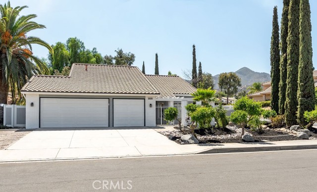 Detail Gallery Image 1 of 1 For 13123 Lone Stallion Ln, Corona,  CA 92883 - 4 Beds | 2 Baths