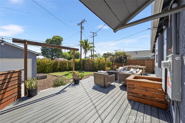 4513 E Cervato Street, Long Beach CA: https://media.crmls.org/medias/5c6c73b0-1fed-40c1-a4b6-2fddfbe612c1.jpg
