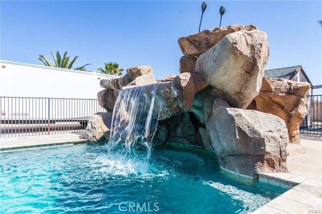 Detail Gallery Image 61 of 74 For 13195 Trailwood Way, Apple Valley,  CA 92308 - 5 Beds | 6 Baths