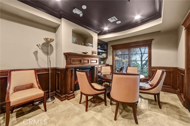 12026 Hoffman Street, Studio City CA: https://media.crmls.org/medias/5c6caba0-74aa-485f-85b6-0c1ed37b1dda.jpg