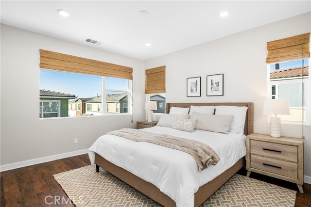 Detail Gallery Image 23 of 43 For 305 Carmona, Lake Forest,  CA 92630 - 3 Beds | 3/1 Baths