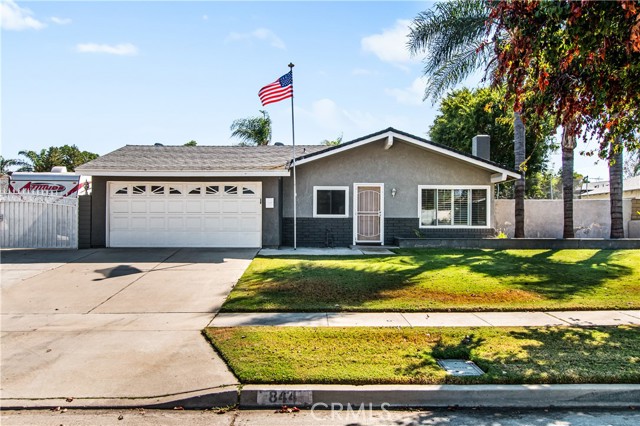 Detail Gallery Image 35 of 38 For 844 W Francis St, Corona,  CA 92882 - 4 Beds | 2 Baths