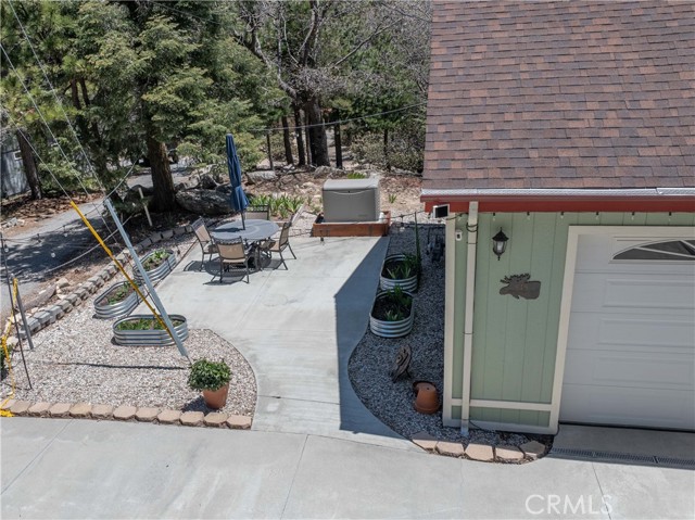 949 Inspiration Drive, Lake Arrowhead CA: https://media.crmls.org/medias/5c6f2f31-8464-4381-b430-151ae9e04e66.jpg
