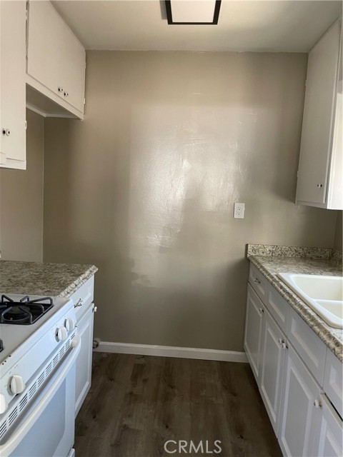 Detail Gallery Image 4 of 9 For 558 N Vermont Ave #B,  Glendora,  CA 91741 - 1 Beds | 1 Baths