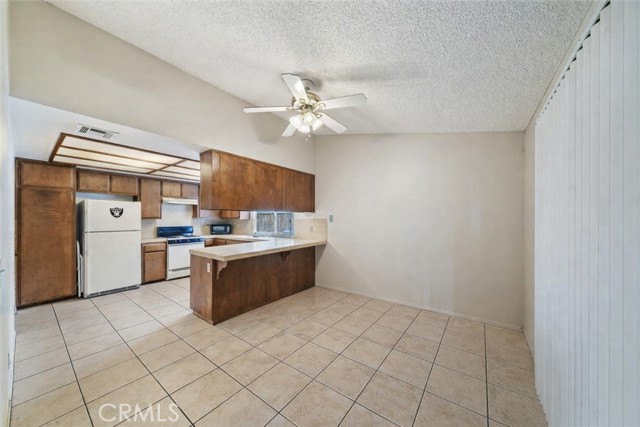 Detail Gallery Image 20 of 53 For 6959 Grove, Highland,  CA 92346 - 3 Beds | 2 Baths