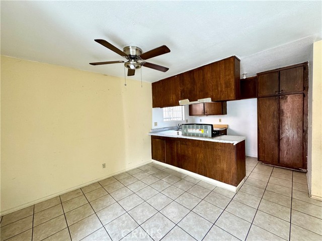 Image 3 for 9711 Bandera St, Los Angeles, CA 90002