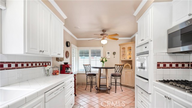 Image 20 of 50 For 2105 Heliotrope Drive