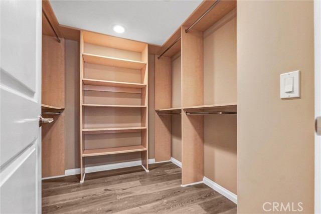 Detail Gallery Image 17 of 25 For 480 S Los Robles Ave #3,  Pasadena,  CA 91101 - 3 Beds | 3/1 Baths
