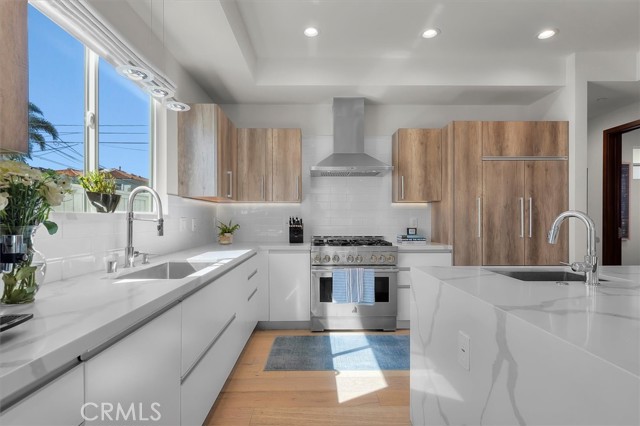 2508 Harriman Lane, Redondo Beach, California 90278, 4 Bedrooms Bedrooms, ,3 BathroomsBathrooms,Residential,For Sale,Harriman,SB25198058