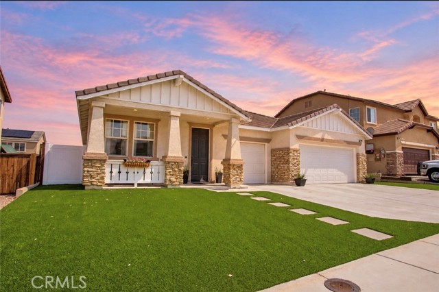 10645 Palomino Ave, Hesperia, CA 92345