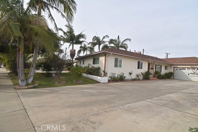 12181 Pearce, Garden Grove, California 92843, 3 Bedrooms Bedrooms, ,2 BathroomsBathrooms,Residential,For Sale,12181 Pearce,CRPW24149338