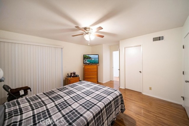 615 S Palm Avenue, Hemet CA: https://media.crmls.org/medias/5c75471e-f213-4e22-96d5-30488a6d34bc.jpg
