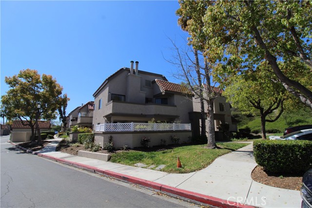 MLS# OC23097409