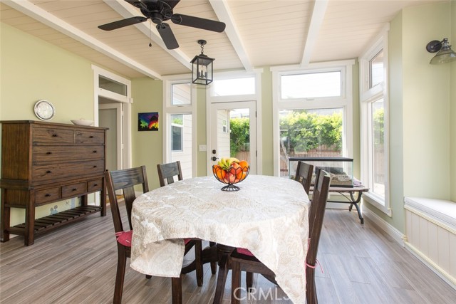 1417 Monterey Avenue, Monrovia CA: https://media.crmls.org/medias/5c76a7bc-245b-4150-9686-f74380f81e35.jpg