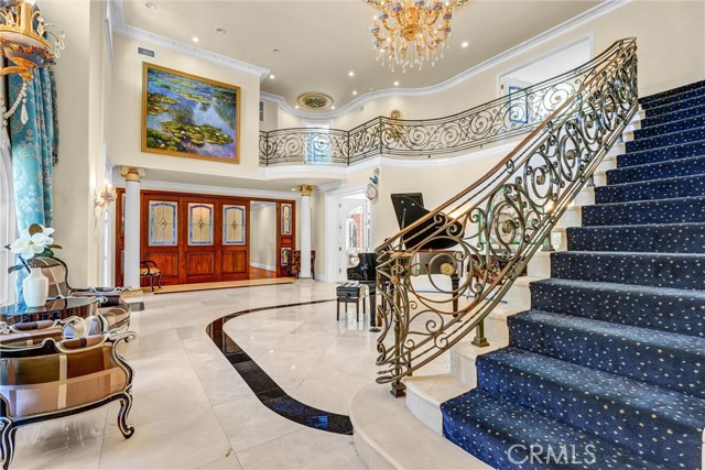 Detail Gallery Image 7 of 56 For 2290 Lombardy, San Marino,  CA 91108 - 5 Beds | 5 Baths