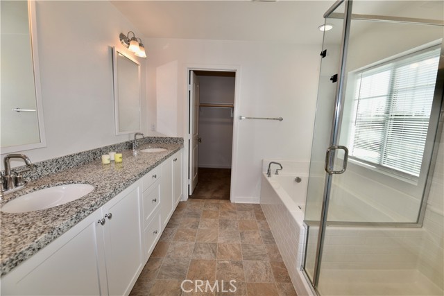 Detail Gallery Image 19 of 33 For 36913 Arezzo Ct, Beaumont,  CA 92223 - 4 Beds | 2/1 Baths