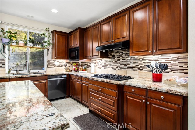 Detail Gallery Image 20 of 58 For 22862 Montanya, Murrieta,  CA 92562 - 5 Beds | 4 Baths