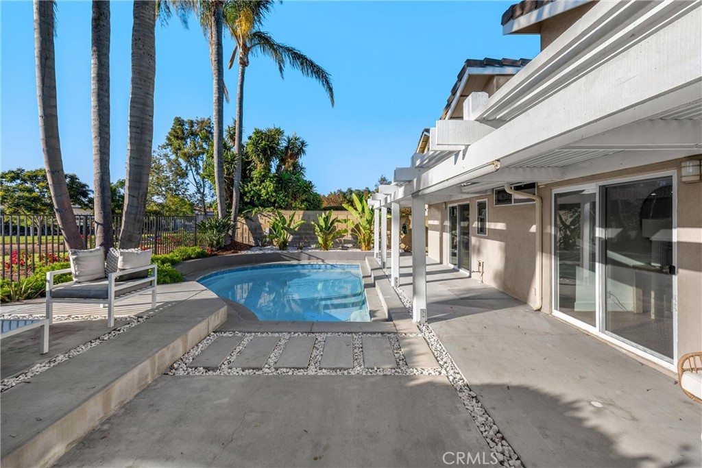 MLS #OC25175333 img 33