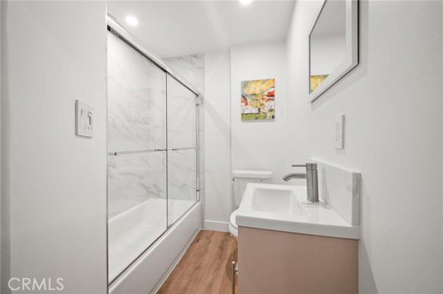 Detail Gallery Image 27 of 35 For 8246 Woodshill Trl, Los Angeles,  CA 90069 - 4 Beds | 4 Baths