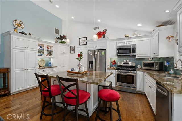 Detail Gallery Image 44 of 53 For 12261 Browning Ave, North Tustin,  CA 92705 - 5 Beds | 4/1 Baths