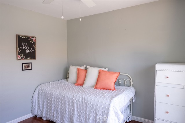 1950 Newport Avenue, Grover Beach CA: https://media.crmls.org/medias/5c7a9bd3-8c21-4946-a550-73297d916620.jpg