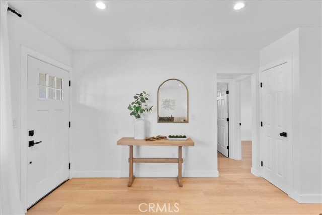 8316 Reseda Avenue, Fontana CA: https://media.crmls.org/medias/5c7cae2f-376c-4252-8267-08a6cfa1aaa1.jpg