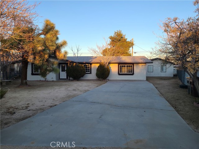 Image 2 for 7177 Sunny Pl, Yucca Valley, CA 92284
