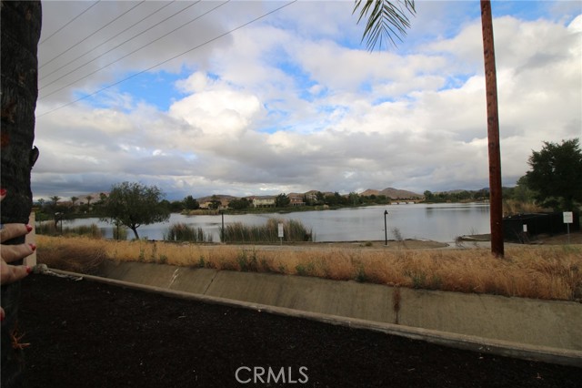 30499 Covecrest Circle, Menifee CA: https://media.crmls.org/medias/5c7d3910-079f-4400-becd-49341deb6993.jpg