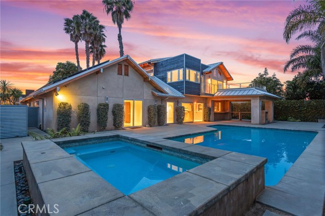 Detail Gallery Image 26 of 27 For 1518 Anita Ln, Newport Beach,  CA 92660 - 6 Beds | 4/1 Baths